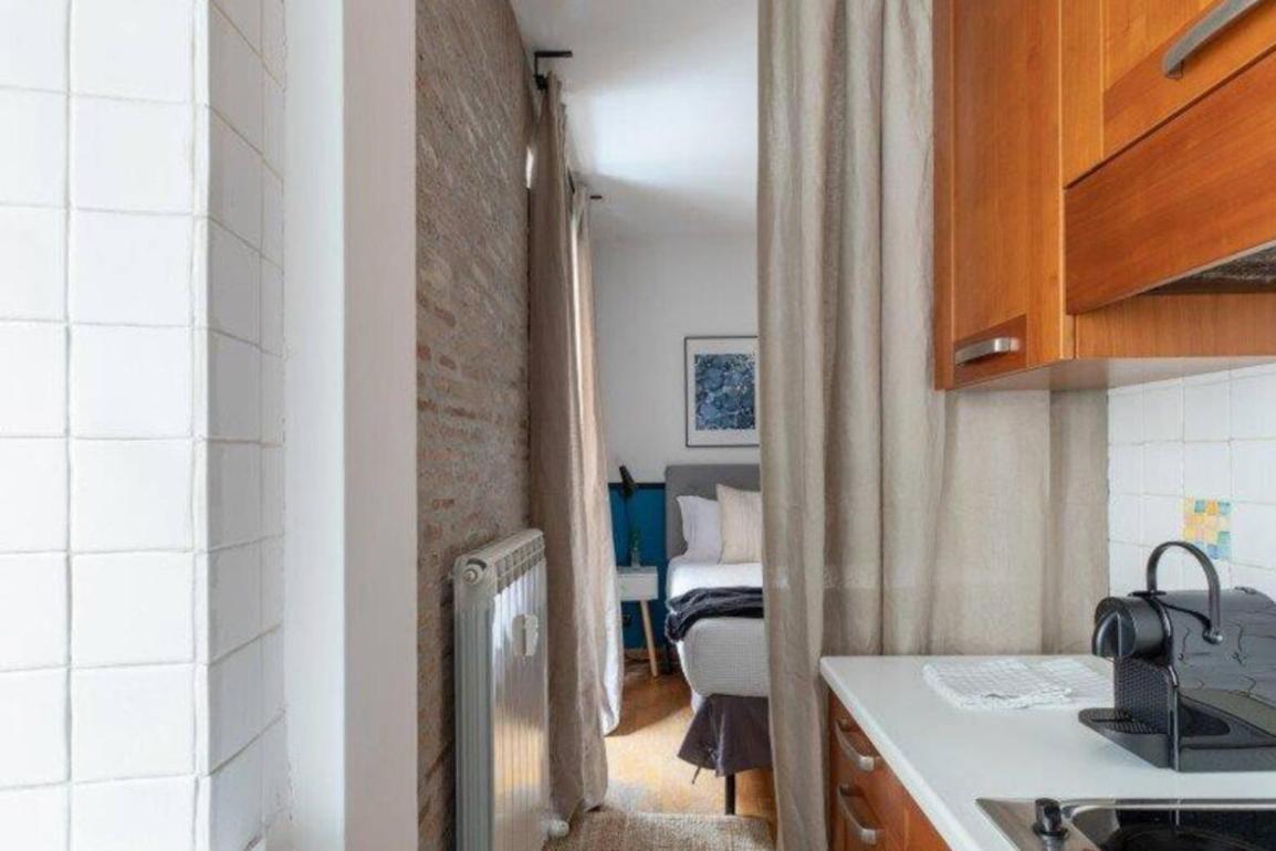 Delizioso Monolocale Cozy Lejlighed Rom Eksteriør billede